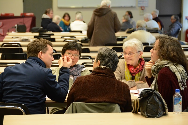 Au Centre Sèvres, l’écoute et le dialogue au service de la synodalité